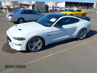 2021 Ford Mustang GT z VIN 1FA6P8CF5M5142279, wystawiony jako IAAI lot #42165065 z przebiegiem 30 109 mil mil oraz . Historia ofert i sprzedaży dostępna na DreamBid. Obrazek 18.