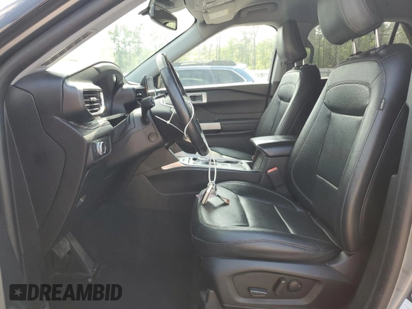 2021 Ford Explorer Limited with VIN 1FMSK7FH9MGB35852, listed as a Copart auction lot 52357815 with 100,954 mi miles and Salvage title. Bid and sale history available at DreamBid. Image 7.