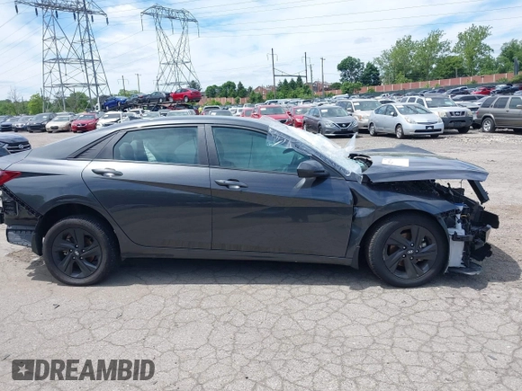 2023 Hyundai Elantra SEL с VIN 5NPLM4AG6PH116434, выставлен на аукционе IAAI как лот 42270199 с пробегом Не указан миль и . История ставок и продаж доступна на DreamBid. Изображение 13.