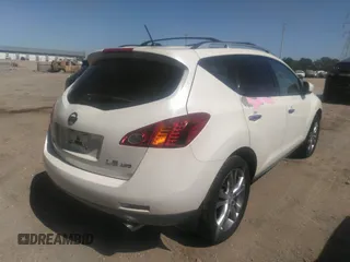 2009 Nissan Murano S with VIN JN8AZ18W09W111946, listed as a IAAI auction lot 42228504 with 237,028 mi miles and . Bid and sale history available at DreamBid. Image 4.