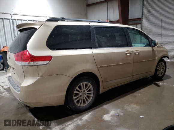 2013 Toyota Sienna XLE AAS with VIN 5TDYK3DCXDS380132, listed as a Copart auction lot 42227465 with 195,600 mi miles and Salvage Title. Bid and sale history available at carsss.com. Image 3.