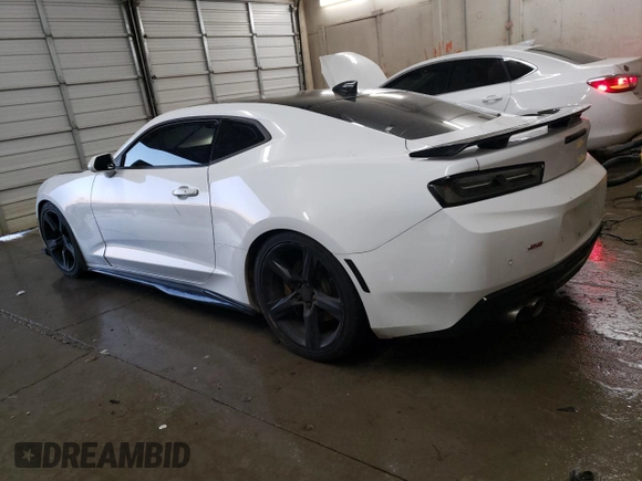 2017 Chevrolet Camaro 2SS z VIN 1G1FH1R73H0179941, wystawiony jako Copart lot #41758925 z przebiegiem 157 646 mil mil oraz Szkoda całkowita • Salvage title. Historia ofert i sprzedaży dostępna na DreamBid. Obrazek 2.