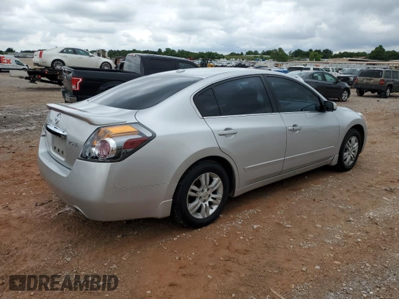 2010 Nissan Altima SL z VIN 1N4AL2AP2AN506670, wystawiony jako Copart lot #58450775 z przebiegiem 170 683 mil mil oraz Szkoda całkowita • Salvage title. Historia ofert i sprzedaży dostępna na DreamBid. Obrazek 3.