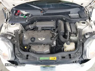 2011 MINI Hardtop with VIN WMWSU3C52BT091664, listed as a IAAI auction lot 42427367 with 110,488 mi miles and . Bid and sale history available at DreamBid. Image 10.