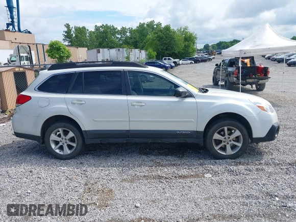 2014 Subaru Outback 2.5i with VIN 4S4BRBAC8E3213704, listed as a IAAI auction lot 42232365 with 211,977 mi miles and . Bid and sale history available at DreamBid. Image 13.