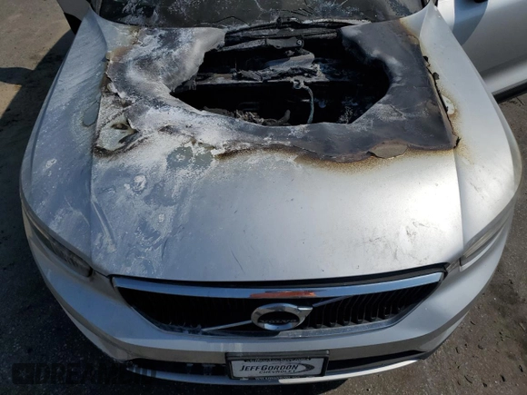 2019 Volvo XC40 Momentum с VIN YV4162UKXK2060334, выставлен на аукционе Copart как лот 55157335 с пробегом Не указан миль и Списание • Salvage title. История ставок и продаж доступна на DreamBid. Изображение 12.