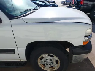 2005 Chevrolet Suburban LT with VIN 1GNEC16Z55J106137, listed as a IAAI auction lot 41235825 with 231,042 mi miles and . Bid and sale history available at DreamBid. Image 17.