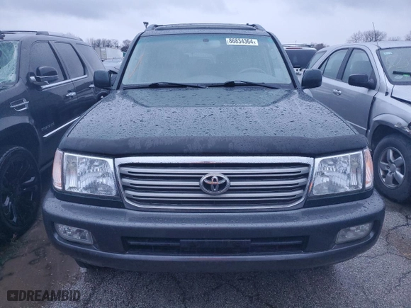 2004 Toyota Land Cruiser with VIN JTEHT05J342058427, listed as a Copart auction lot 86834364 with 245,279 mi miles and Clean Title. Bid and sale history available at carsss.com. Image 5.