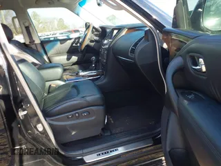 2014 Infiniti QX80 z VIN JN8AZ2NE2E9068625, wystawiony jako IAAI lot #41683659 z przebiegiem 197 152 mil mil oraz . Historia ofert i sprzedaży dostępna na DreamBid. Obrazek 5.