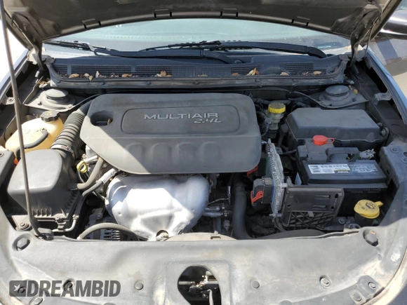 2015 Dodge Dart SXT z VIN 1C3CDFBB2FD237789, wystawiony jako Copart lot #50303445 z przebiegiem 85 333 mil mil oraz Szkoda całkowita • Salvage title. Historia ofert i sprzedaży dostępna na DreamBid. Obrazek 11.