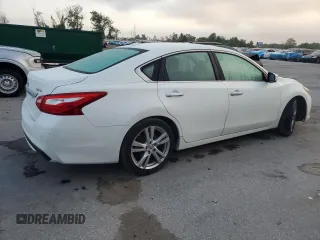2017 Nissan Altima SL with VIN 1N4BL3AP7HC117250, listed as a Copart auction lot 51389275 with 106,524 mi miles and Clean title. Bid and sale history available at DreamBid. Image 3.