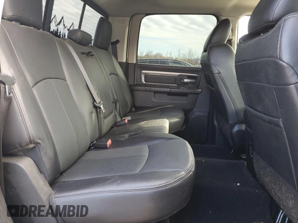 2018 Ram 1500 Sport z VIN 1C6RR7MT6JS228365, wystawiony jako Copart lot #80959654 z przebiegiem 120 858 mil mil oraz Szkoda całkowita • Salvage title. Historia ofert i sprzedaży dostępna na DreamBid. Obrazek 10.
