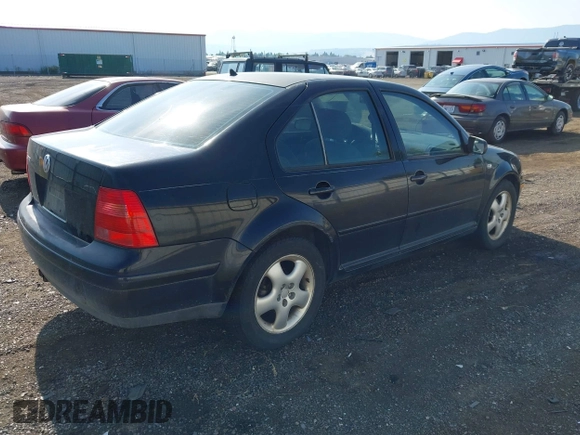 2001 Volkswagen Jetta with VIN 3VWRB69M71M139791, listed as a IAAI auction lot 42581677 with 222,139 mi miles and . Bid and sale history available at DreamBid. Image 4.