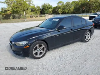 2015 BMW 3 Series 320i z VIN WBA3B1C55FK137806, wystawiony jako Copart lot #55667855 z przebiegiem 121 820 mil mil oraz Czysty tytuł • Clean title. Historia ofert i sprzedaży dostępna na DreamBid. Obrazek 1.