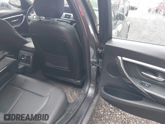 2018 BMW 3 Series 330i xDrive with VIN WBA8D9C58JEM34493, listed as a IAAI auction lot 42309425 with 58,868 mi miles and . Bid and sale history available at DreamBid. Image 8.