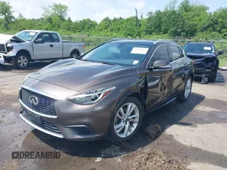 2019 Infiniti QX30 Luxe z VIN SJKCH5CP5KA012022, wystawiony jako IAAI lot #42088799 z przebiegiem 107 381 mil mil oraz . Historia ofert i sprzedaży dostępna na DreamBid. Obrazek 2.