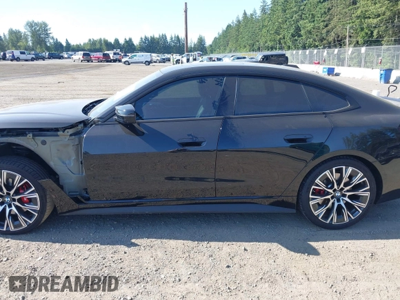 2022 BMW 4 Series M440i xDrive z VIN WBA13AW02NFL97513, wystawiony jako IAAI lot #42385642 z przebiegiem 33 827 mil mil oraz . Historia ofert i sprzedaży dostępna na DreamBid. Obrazek 15.