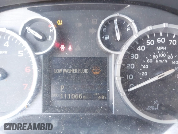 2015 Toyota Tundra 4WD Truck Platinum with VIN 5TFAW5F12FX480655, listed as a IAAI auction lot 41391026 with 111,066 mi miles. Bid and sale history available at carsss.com. Image 7.