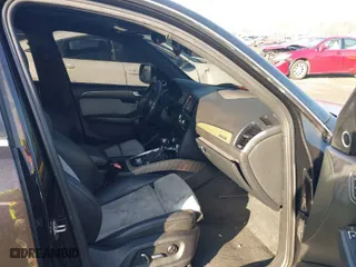 2014 Audi SQ5 Prestige with VIN WA1VGAFP0EA029327, listed as a IAAI auction lot 41195533 with 65,040 mi miles. Bid and sale history available at carsss.com. Image 5.