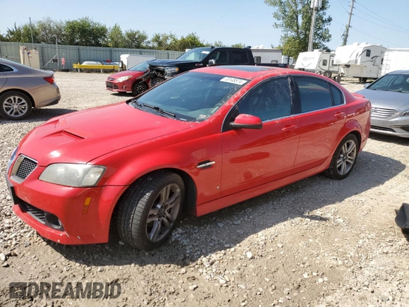 2008 Pontiac G8 z VIN 6G2ER57728L128527, wystawiony jako Copart lot #70148574 z przebiegiem 225 081 mil mil oraz Szkoda całkowita • Salvage title. Historia ofert i sprzedaży dostępna na DreamBid. Obrazek 1.