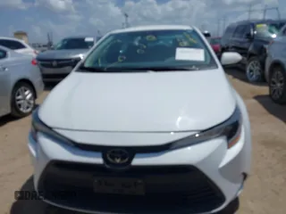2024 Toyota Corolla LE z VIN 5YFB4MDE1RP166217, wystawiony jako IAAI lot #42537134 z przebiegiem 33 269 mil mil oraz . Historia ofert i sprzedaży dostępna na DreamBid. Obrazek 12.