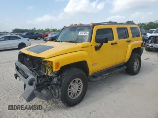 2006 Hummer H3 with VIN 5GTDN136X68125857, listed as a Copart auction lot 53573495 with 167,615 mi miles and Salvage Title. Bid and sale history available at carsss.com. Image 1.