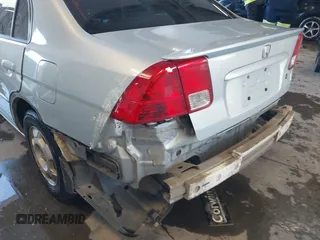 2005 Honda Civic z VIN JHMES96605S026429, wystawiony jako IAAI lot #41523379 z przebiegiem 214 785 mil mil oraz . Historia ofert i sprzedaży dostępna na DreamBid. Obrazek 6.
