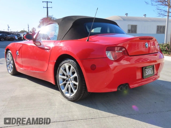 2008 BMW Z4 3.0i z VIN 4USBU33528LW76296, wystawiony jako Copart lot #48977075 z przebiegiem 56 115 mil mil oraz Szkoda całkowita • Salvage title. Historia ofert i sprzedaży dostępna na DreamBid. Obrazek 4.