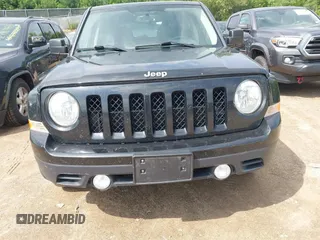2016 Jeep Patriot Sport with VIN 1C4NJPBB9GD554487, listed as a IAAI auction lot 42796788 with 151,086 mi miles and . Bid and sale history available at DreamBid. Image 6.
