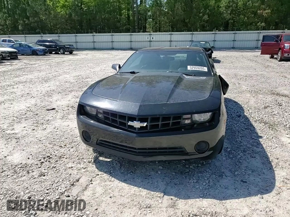 2012 Chevrolet Camaro 2LS z VIN 2G1FA1E37C9203566, wystawiony jako Copart lot #52959205 z przebiegiem 171 482 mil mil oraz Szkoda całkowita • Salvage title. Historia ofert i sprzedaży dostępna na DreamBid. Obrazek 11.