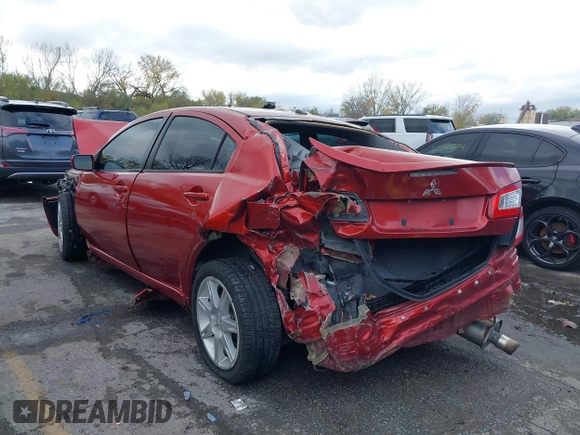 2010 Mitsubishi Galant ES z VIN 4A32B3FF9AE004808, wystawiony jako IAAI lot #40752788 z przebiegiem 163 032 mil mil oraz . Historia ofert i sprzedaży dostępna na DreamBid. Obrazek 3.