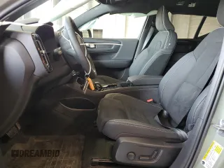 2023 Volvo XC40 Plus с VIN YV4ED3UW5P2060944, выставлен на аукционе Copart как лот 68269834 с пробегом 13 400 миль миль и Списание • Salvage title. История ставок и продаж доступна на DreamBid. Изображение 7.
