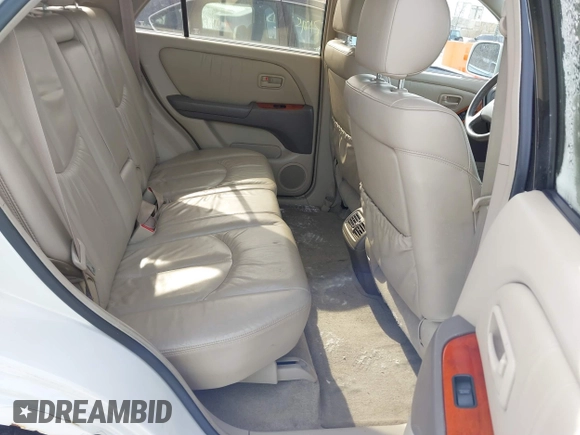 2000 Lexus RX 300 with VIN JT6HF10UXY0132714, listed as a IAAI auction lot 41611808 with 112,080 mi miles and . Bid and sale history available at carsss.com. Image 8.