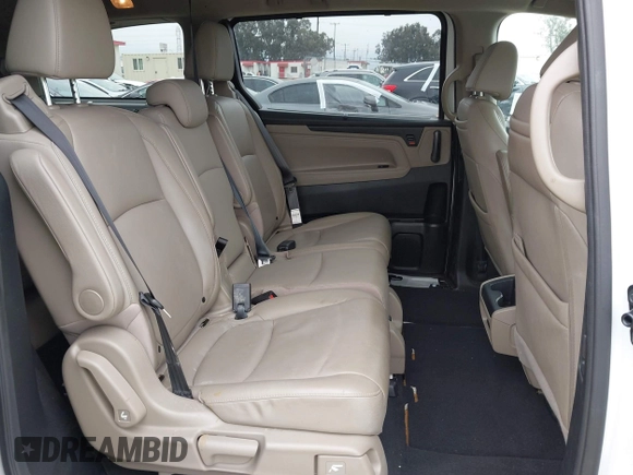 2020 Honda Odyssey EX-L with VIN 5FNRL6H78LB009523, listed as a IAAI auction lot 41882610 with 42,661 mi miles. Bid and sale history available at carsss.com. Image 8.