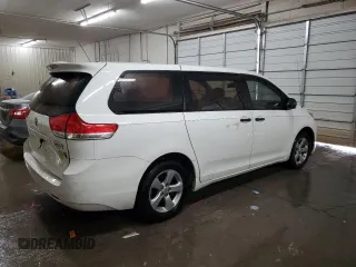2011 Toyota Sienna with VIN 5TDZK3DC2BS006079, listed as a Copart auction lot 47065045 with 195,663 mi miles and Salvage Title. Bid and sale history available at carsss.com. Image 3.