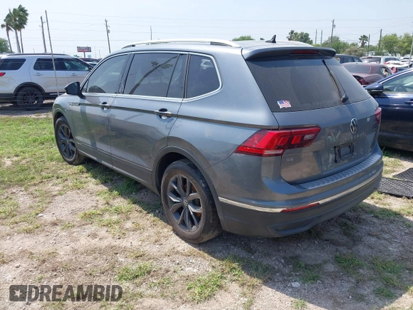2023 Volkswagen Tiguan SE with VIN 3VVNB7AX2PM064599, listed as a IAAI auction lot 41923005 with Not provided miles and . Bid and sale history available at DreamBid. Image 3.