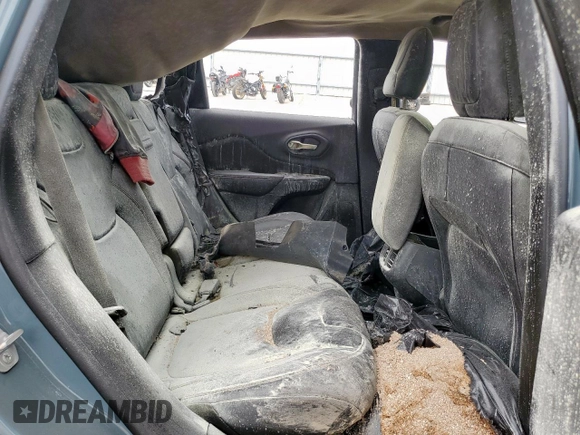 2015 Jeep Cherokee Trailhawk with VIN 1C4PJMBS9FW576340, listed as a Copart auction lot 57108045 with Not provided miles and Non repairable. Bid and sale history available at DreamBid. Image 11.