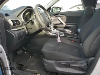 2020 Mitsubishi Eclipse Cross LE z VIN JA4AS4AAXLZ008145, wystawiony jako Copart lot #78136654 z przebiegiem 40 708 mil mil oraz Szkoda całkowita • Salvage title. Historia ofert i sprzedaży dostępna na DreamBid. Obrazek 7.