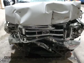 2003 Ford Super Duty F-250 XL with VIN 1FTNX21L83EA33406, listed as a Copart auction lot 84968604 with 204,058 mi miles and Salvage Title. Bid and sale history available at carsss.com. Image 11.