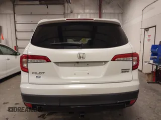 2021 Honda Pilot Special Edition z VIN 5FNYF6H26MB086397, wystawiony jako IAAI lot #41162732 z przebiegiem 94 246 mil mil oraz . Historia ofert i sprzedaży dostępna na DreamBid. Obrazek 17.
