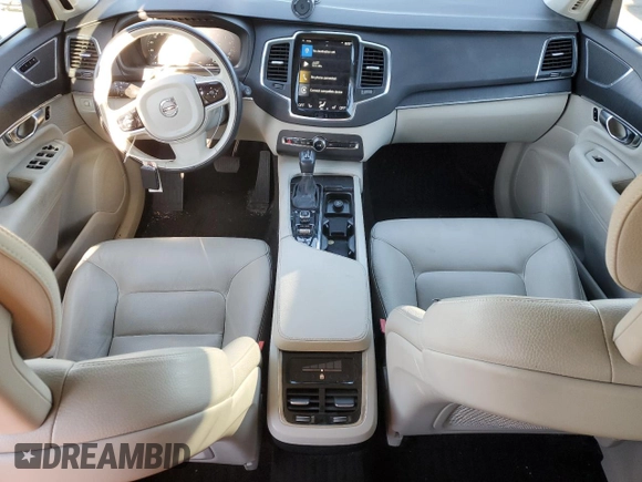 2020 Volvo XC90 Momentum with VIN YV4102CK1L1577922, listed as a Copart auction lot 73917914 with 63,877 mi miles and Salvage Title. Bid and sale history available at carsss.com. Image 8.