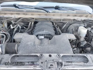 2018 Chevrolet Silverado 1500 LT with VIN 3GCPCRECXJG431472, listed as a IAAI auction lot 41825820 with 118,452 mi miles and . Bid and sale history available at DreamBid. Image 10.