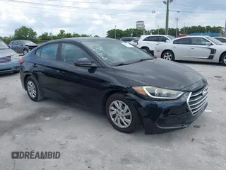 2017 Hyundai Elantra SE z VIN KMHD74LF9HU090298, wystawiony jako IAAI lot #42102240 z przebiegiem 141 606 mil mil oraz . Historia ofert i sprzedaży dostępna na DreamBid. Obrazek 1.