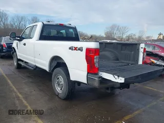2020 Ford F-250 XL with VIN 1FT7X2BN7LED84767, listed as a IAAI auction lot 41833141 with 39,851 mi miles and . Bid and sale history available at DreamBid. Image 3.