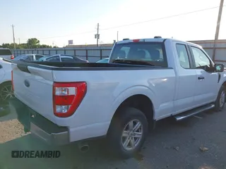 2022 Ford F-150 XL with VIN 1FTEX1C50NFB22148, listed as a IAAI auction lot 42236734 with 40,173 mi miles and . Bid and sale history available at DreamBid. Image 4.