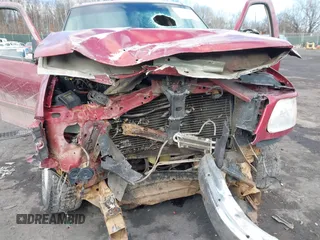 2000 Ford F-150 XL с VIN 1FTRX18W8YNB08110, выставлен на аукционе IAAI как лот 41701007 с пробегом 92 783 миль миль и . История ставок и продаж доступна на DreamBid. Изображение 6.