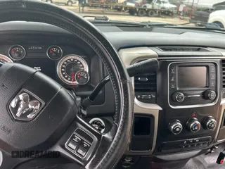 2016 Ram 4500 z VIN 3C7WRKAL6GG320002, wystawiony jako Copart lot #43432845 z przebiegiem 375 480 mil mil oraz Czysty tytuł • Clean title. Historia ofert i sprzedaży dostępna na DreamBid. Obrazek 9.
