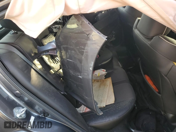 2022 Acura ILX Premium z VIN 19UDE2F8XNA007830, wystawiony jako Copart lot #42138285 z przebiegiem Nie podano mil oraz Szkoda całkowita • Salvage title. Historia ofert i sprzedaży dostępna na DreamBid. Obrazek 10.