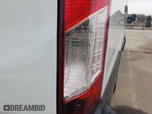 2018 Ford Transit Cargo with VIN 1FTBW3XG1JKB40494, listed as a IAAI auction lot 42141844 with 107,541 mi miles. Bid and sale history available at carsss.com. Image 1.