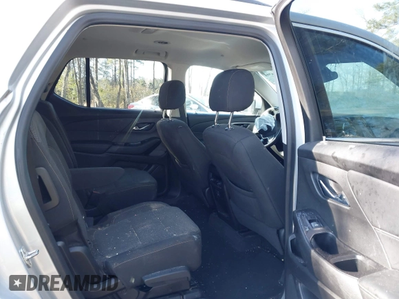 2020 Chevrolet Traverse LT Cloth with VIN 1GNERGKW4LJ215277, listed as a IAAI auction lot 41706394 with 84,762 mi miles. Bid and sale history available at carsss.com. Image 8.